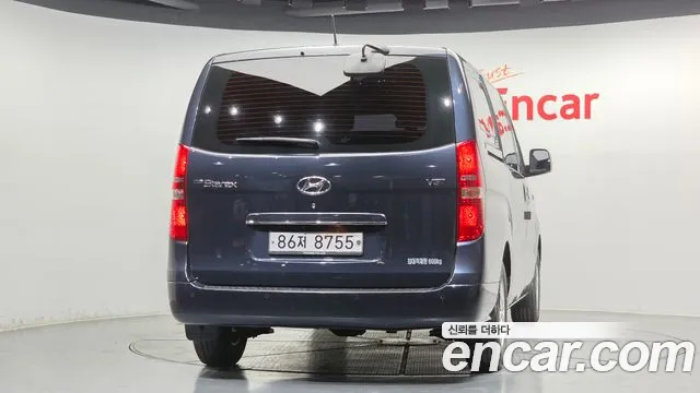 Hyundai Starex 2017 — фото 4