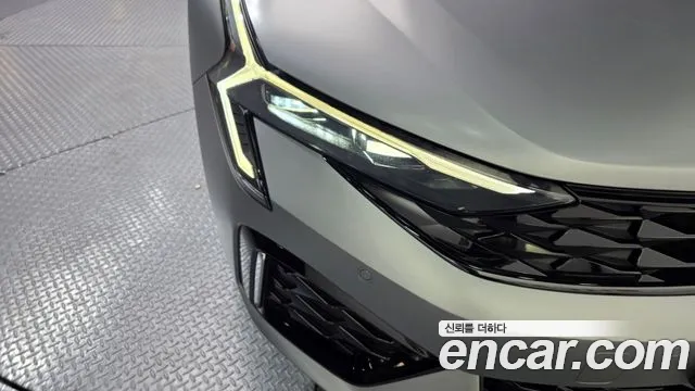 Kia K5 2024 — фото 8