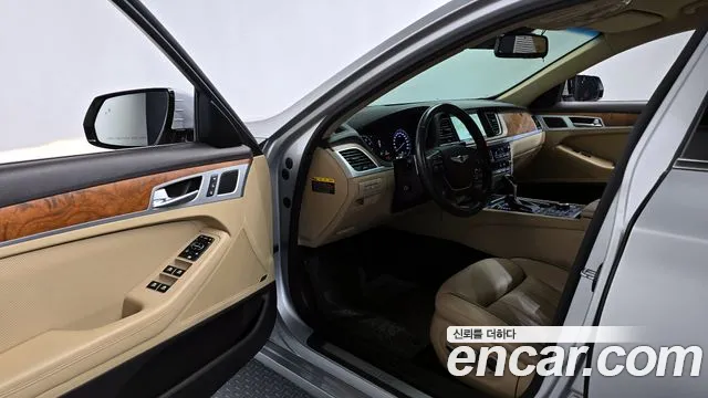 Hyundai Genesis 2015 — фото 13