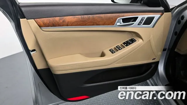 Hyundai Genesis 2015 — фото 14