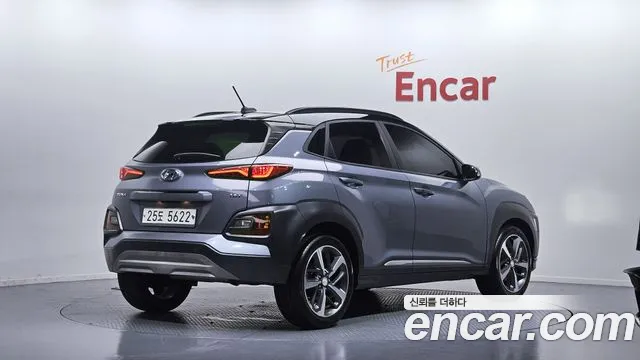 Hyundai Kona 2018 — фото 2