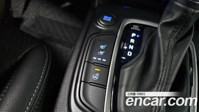 Hyundai Kona 2018 — фото 18
