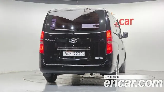 Hyundai Starex 2017 — фото 4