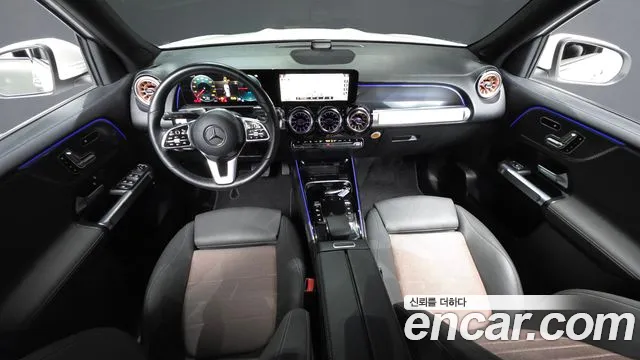 Mercedes-Benz EQB 2023 — фото 10