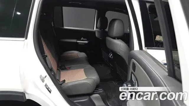 Mercedes-Benz EQB 2023 — фото 18