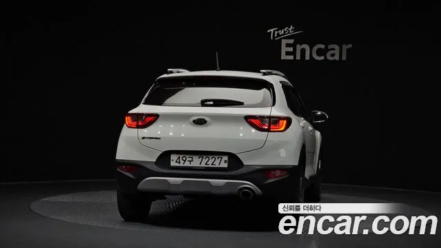 Kia Stonic 2018 — фото 4