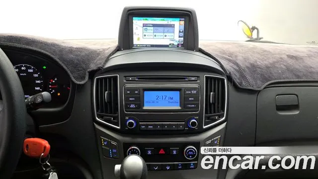 Hyundai Starex 2019 — фото 20