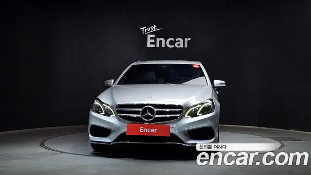Mercedes-Benz E-Class 2015 — фото 3