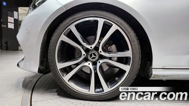 Mercedes-Benz E-Class 2015 — фото 5