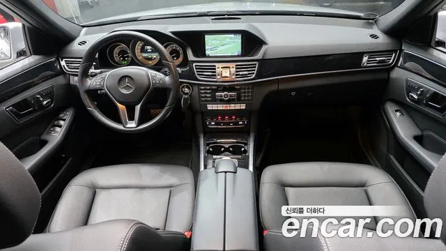 Mercedes-Benz E-Class 2015 — фото 7