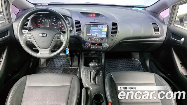 Kia K3 2015 — фото 10