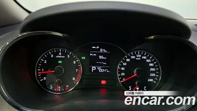 Kia K3 2015 — фото 11