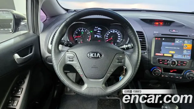 Kia K3 2015 — фото 19