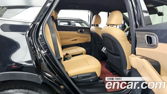 Kia Sorento 2021 — фото 12
