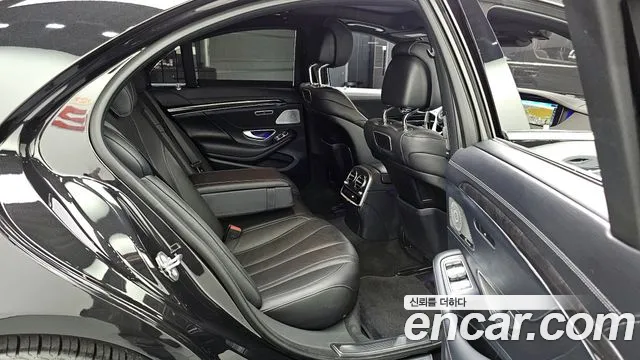 Mercedes-Benz S-Class 2019 — фото 12