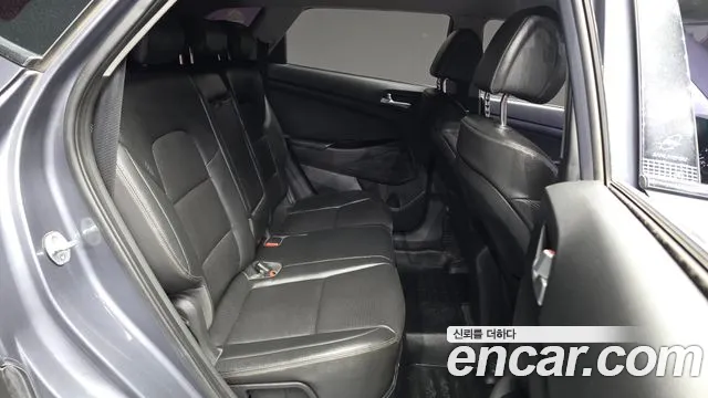 Hyundai Tucson 2016 — фото 18