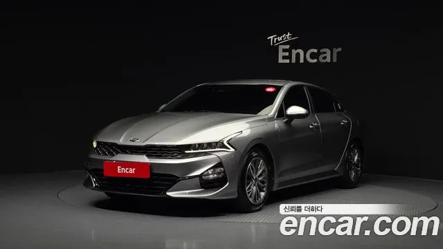 Kia K5 2021 — фото 1
