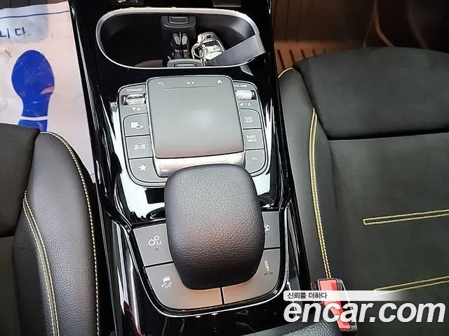 Mercedes-Benz CLA-Class 2023 — фото 17