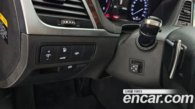 Hyundai Genesis 2015 — фото 16