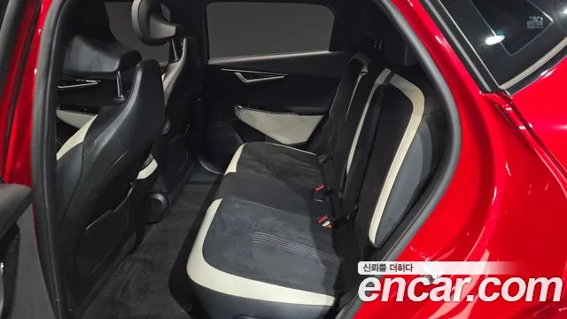 Kia EV6 2022 — фото 17