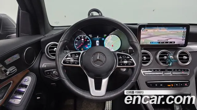 Mercedes-Benz GLC-Class 2021 — фото 20