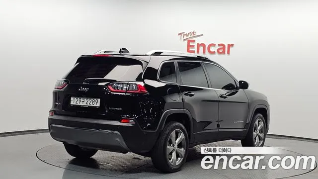 Jeep Cherokee 2020 — фото 1