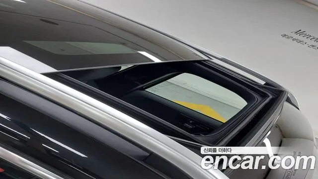 Mercedes-Benz EQB 2026 — фото 12