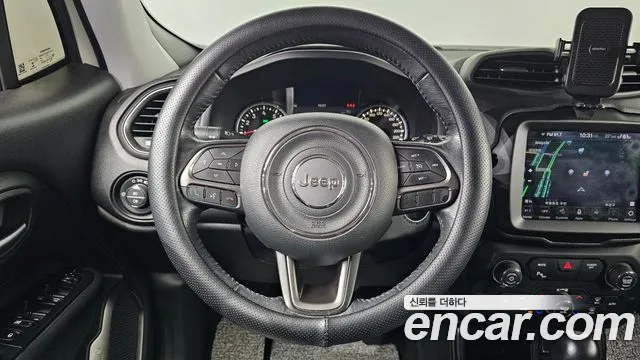 Jeep Renegade 2019 — фото 15