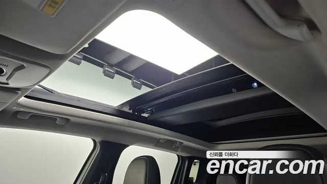 Jeep Renegade 2019 — фото 19