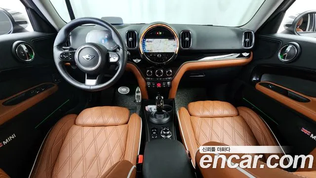 Mini Countryman 2022 — фото 10