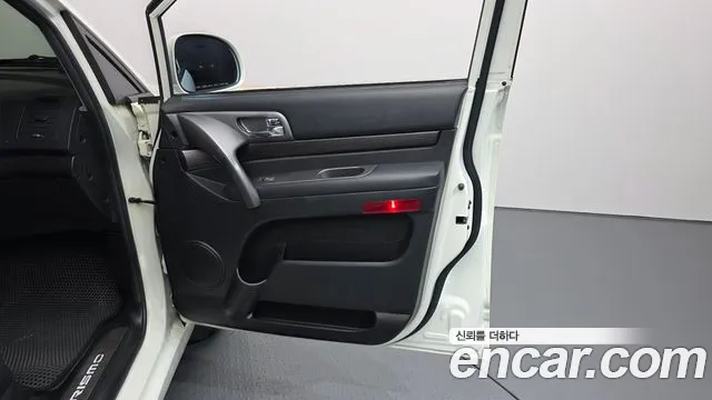 KG_Mobility_Ssangyong KORANDO 2017 — фото 15