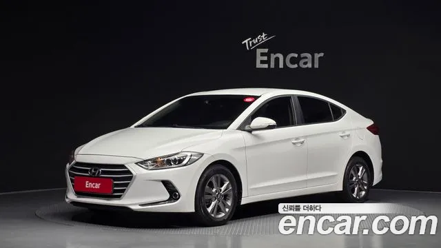 Hyundai AVANTE 2017 — фото 1