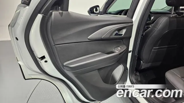 ChevroletGMDaewoo Trailblazer 2022 — фото 15