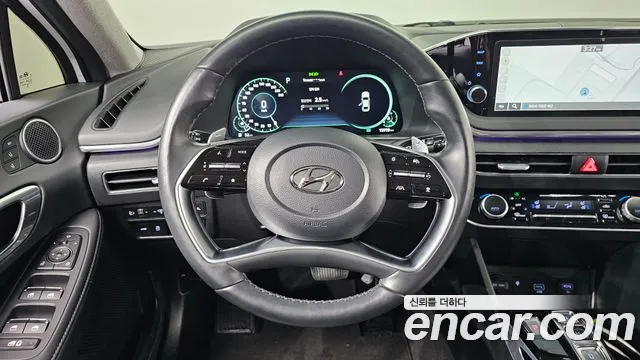 Hyundai Sonata 2022 — фото 19