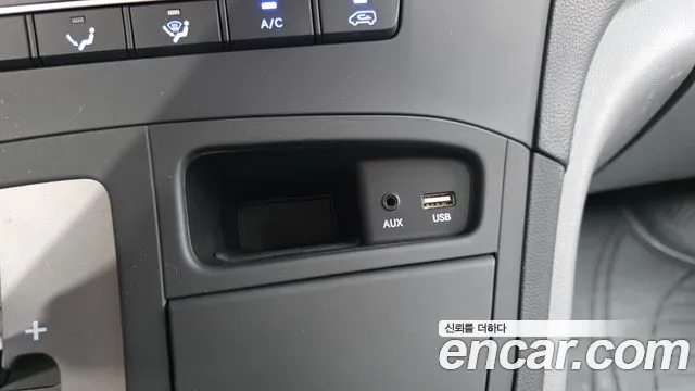 Hyundai Starex 2021 — фото 22