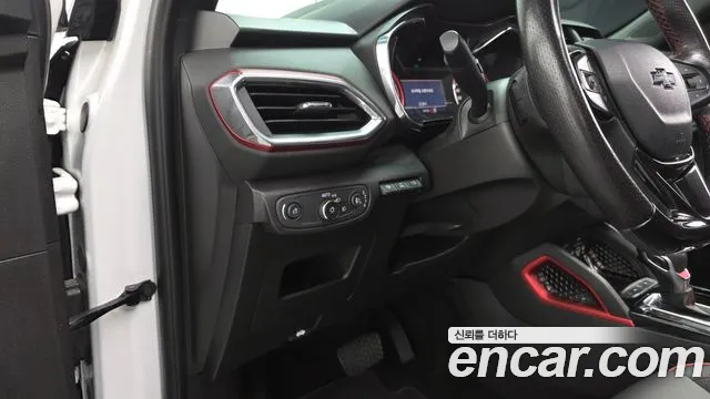 ChevroletGMDaewoo Trailblazer 2021 — фото 13