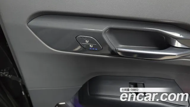 Kia EV9 2024 — фото 30