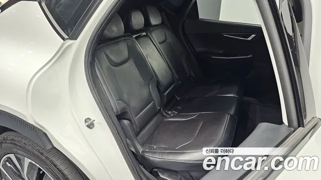 Kia EV6 2022 — фото 17