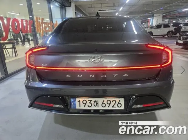 Hyundai Sonata 2022 — фото 2