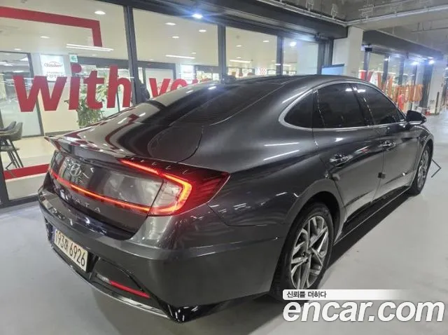 Hyundai Sonata 2022 — фото 4