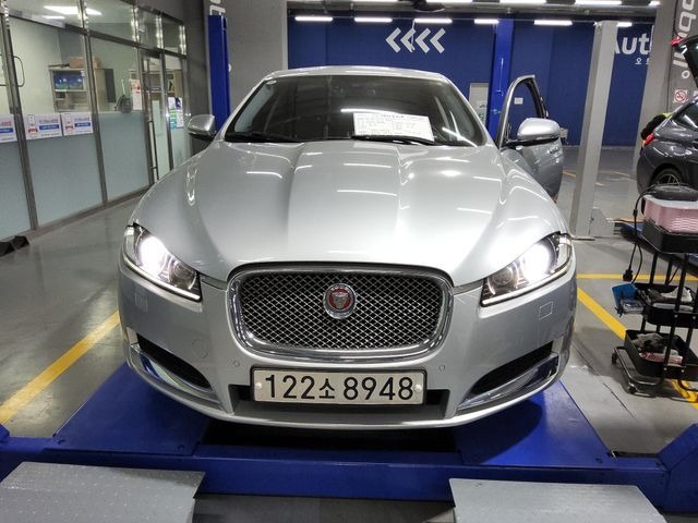 Jaguar XF 2014 — фото осмотра 1
