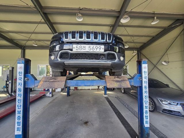Jeep Cherokee 2015 — фото осмотра 1
