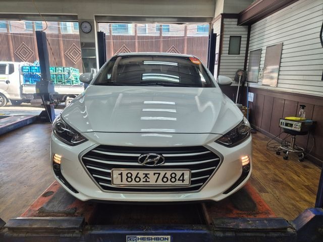 Hyundai AVANTE 2017 — фото осмотра 1
