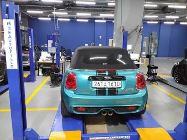 Mini Cooper Convertible 2018 — фото осмотра 2
