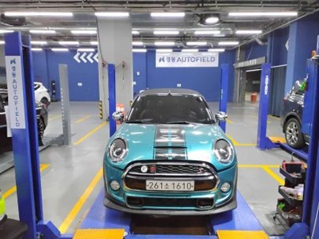 Mini Cooper Convertible 2018 — фото осмотра 1
