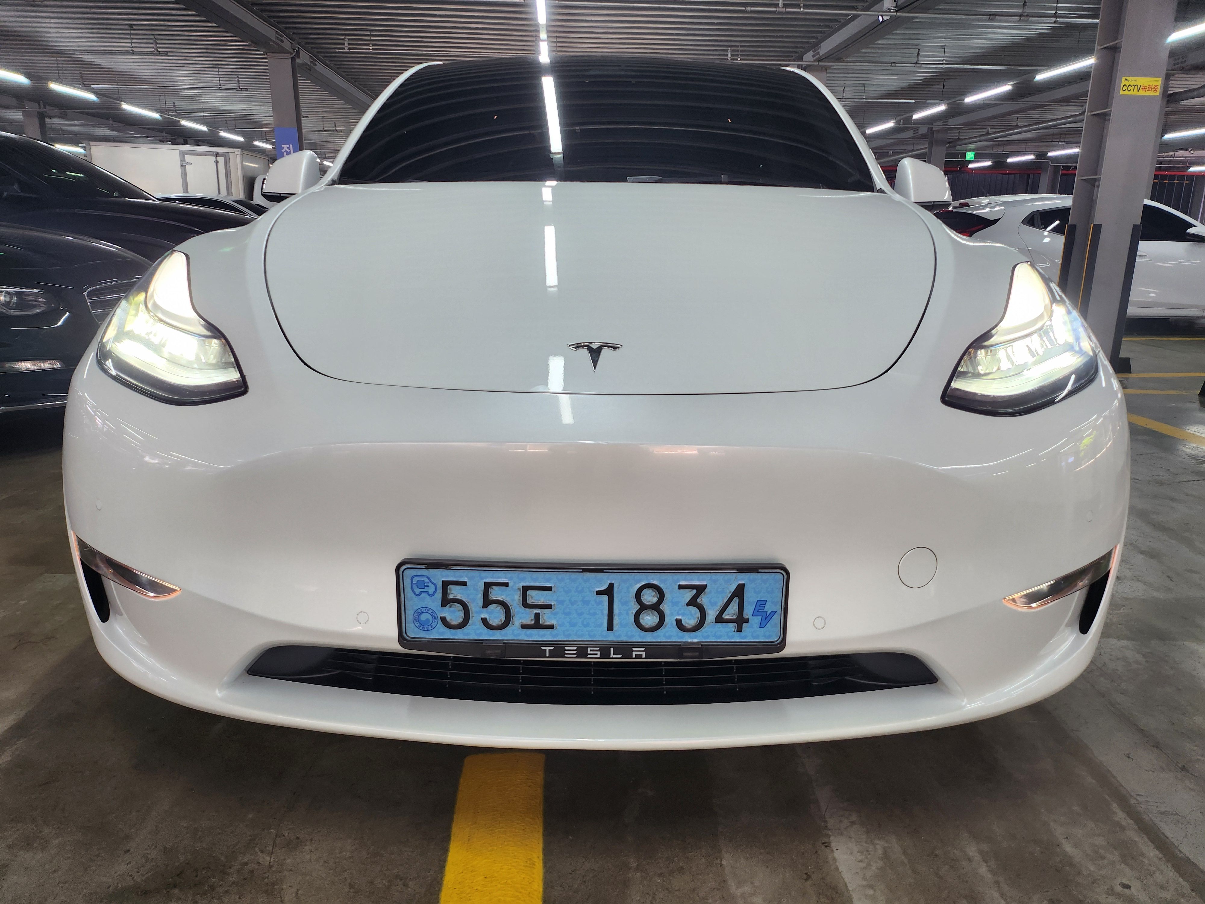 Tesla Model Y 2022 — фото осмотра 1