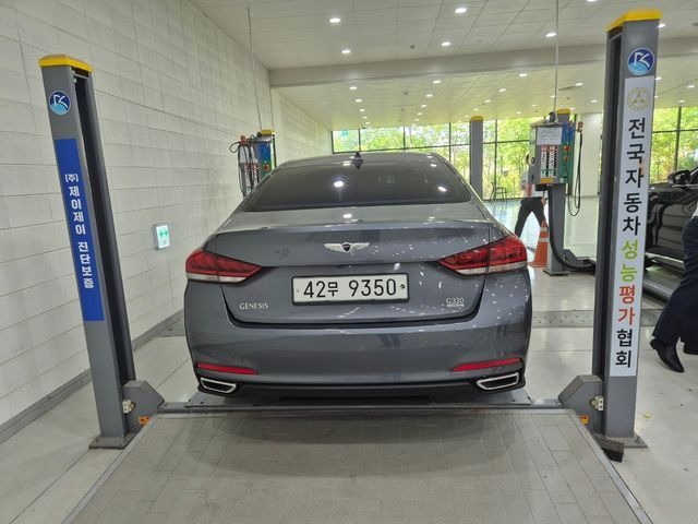 Hyundai Genesis 2015 — фото осмотра 2