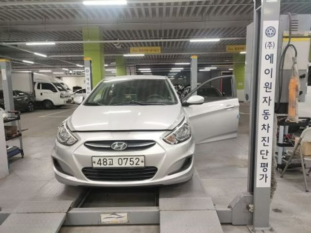Hyundai Accent 2017 — фото осмотра 1