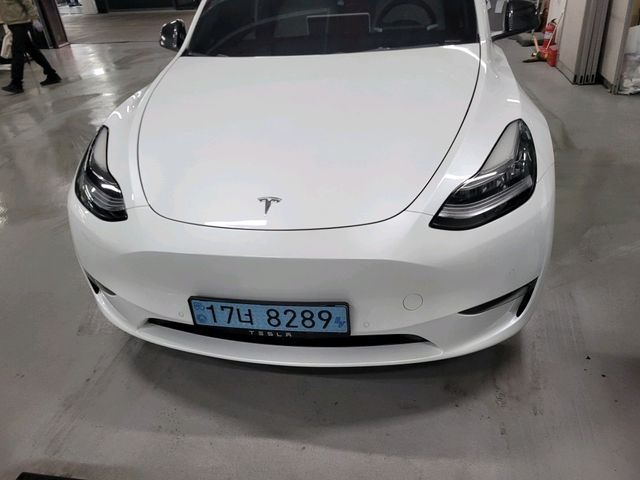 Tesla Model Y 2022 — фото осмотра 1