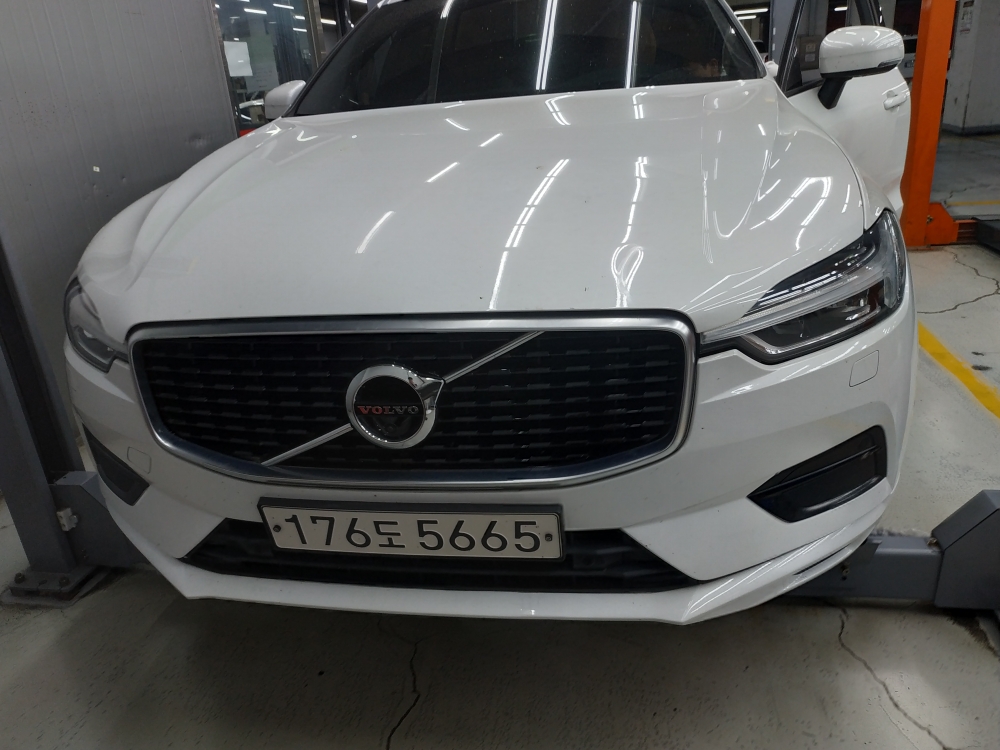 Volvo XC60 2020 — фото осмотра 1